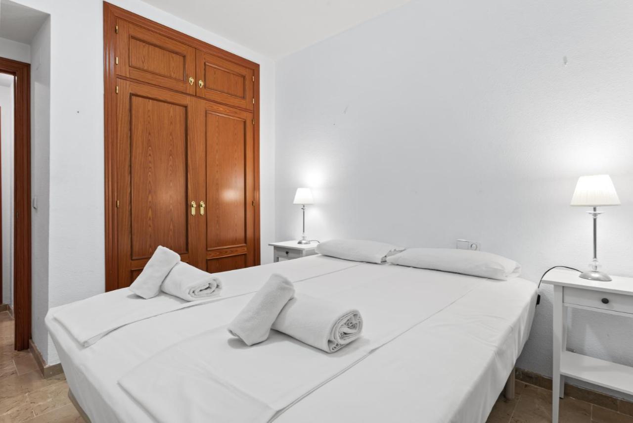 Marysol Beachclose Apartment With Pool By Costarentals - Ref 200 贝纳尔马德纳 外观 照片