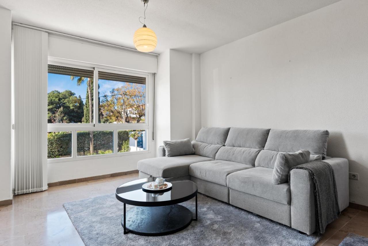 Marysol Beachclose Apartment With Pool By Costarentals - Ref 200 贝纳尔马德纳 外观 照片
