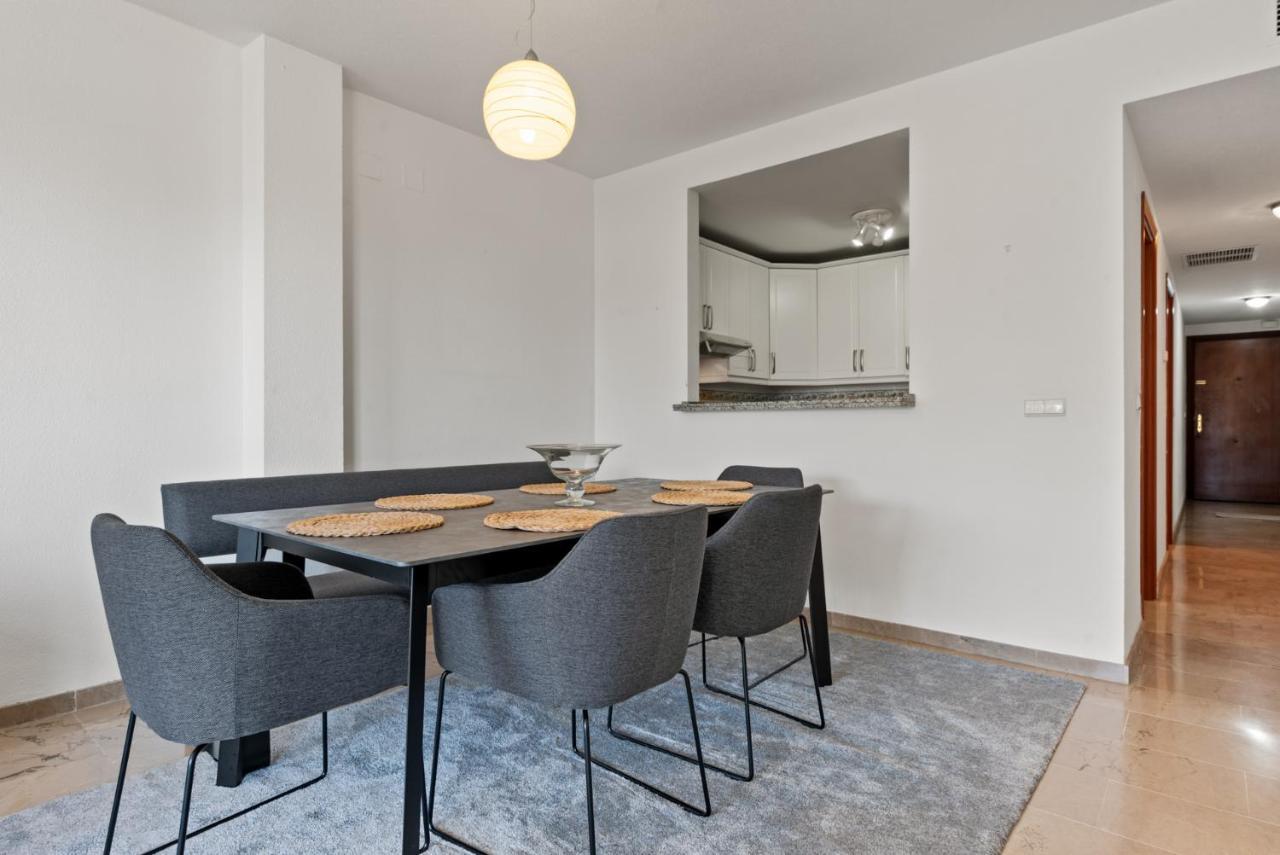 Marysol Beachclose Apartment With Pool By Costarentals - Ref 200 贝纳尔马德纳 外观 照片