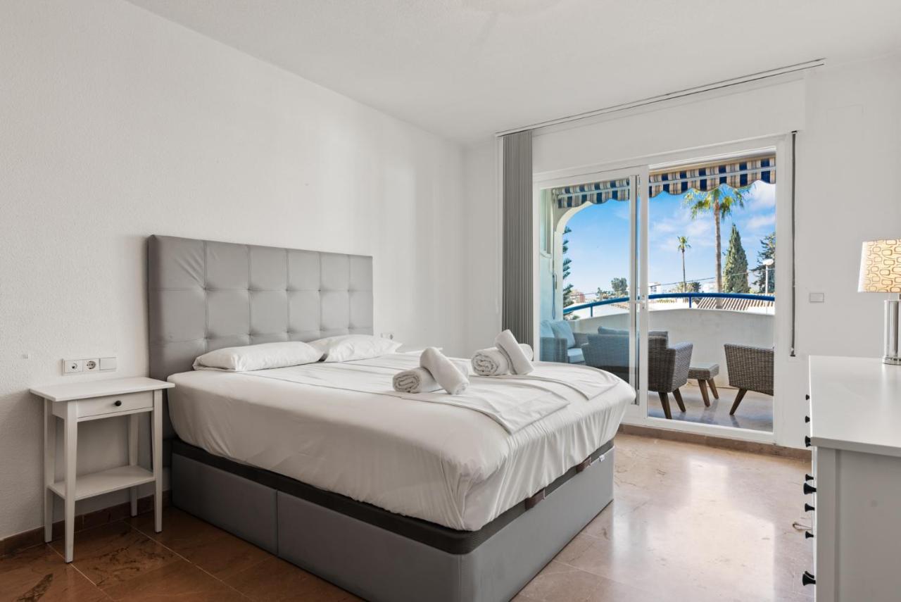 Marysol Beachclose Apartment With Pool By Costarentals - Ref 200 贝纳尔马德纳 外观 照片